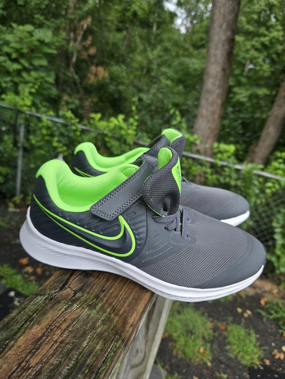 Nike Kids Star Runner 2 PSV NWOT